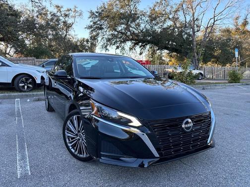 2024 Nissan Altima 2.5 SL