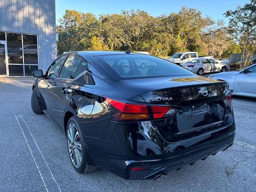 2024 Nissan Altima 2.5 SL