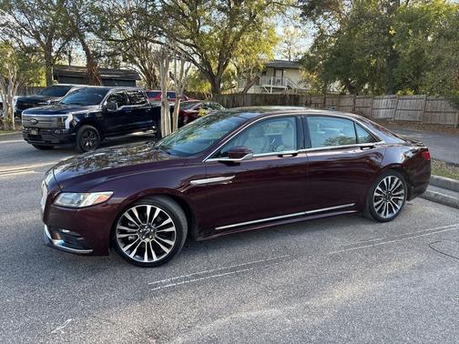 2020 Lincoln Continental Standard