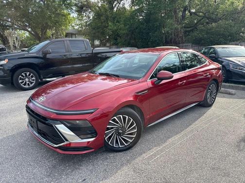Ultimate red 2025 Hyundai SONATA Hybrid SE