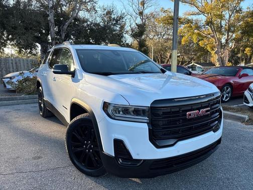 2023 GMC Acadia FWD SLE