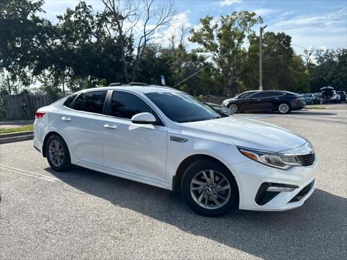 2020 Kia Optima LX