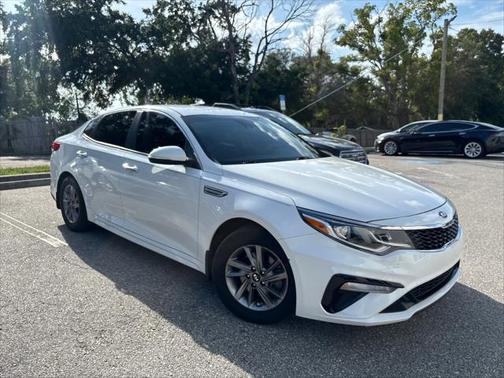 2020 Kia Optima LX
