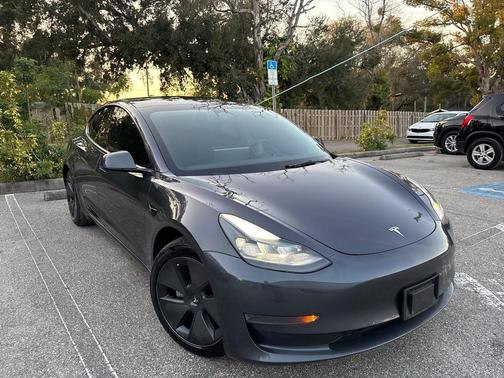 2023 Tesla Model 3 Standard Range