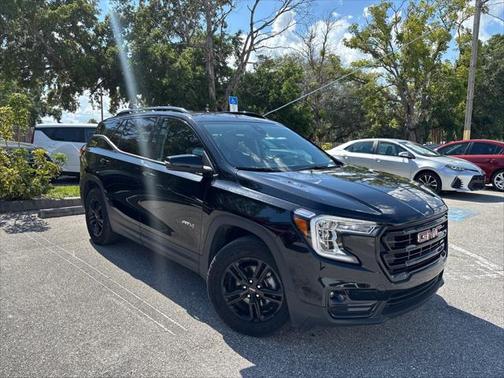 2023 GMC Terrain AWD AT4