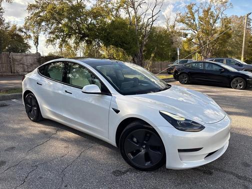 2023 Tesla Model 3 Standard Range