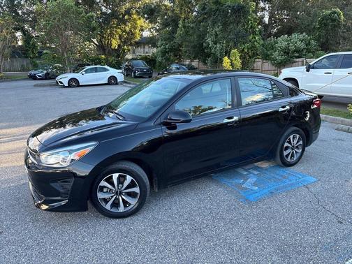 2022 Kia Rio S