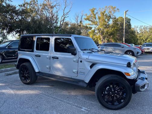 2023 Jeep Wrangler 4xe Sahara