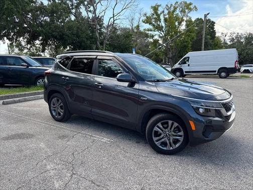 2021 Kia Seltos S