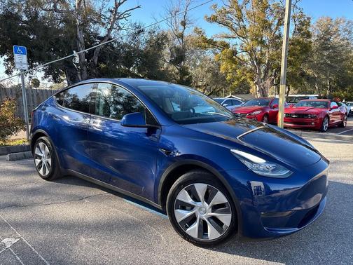 2021 Tesla Model Y Long Range Dual Motor All-Wheel Drive