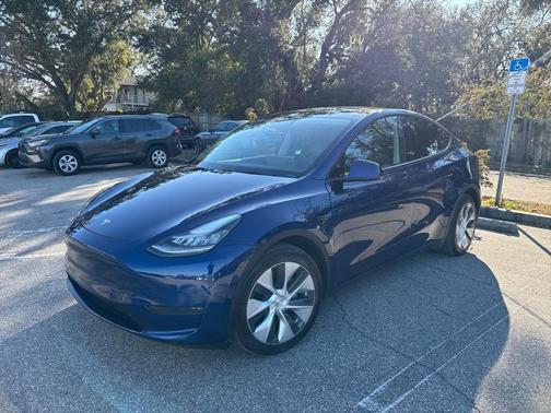 2021 Tesla Model Y Long Range Dual Motor All-Wheel Drive