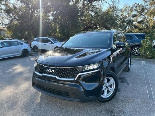 2022 Kia Sorento LX