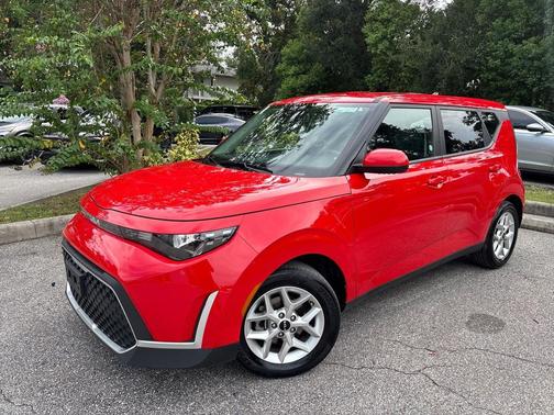 2024 Kia Soul LX
