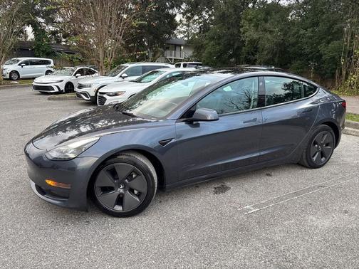 2023 Tesla Model 3 Standard Range