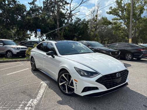 2022 Hyundai SONATA SEL Plus