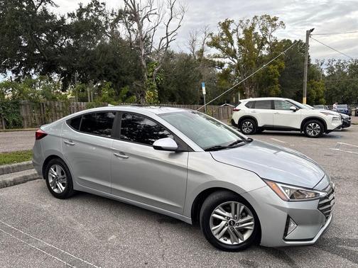2020 Hyundai ELANTRA Value Edition