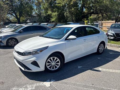 2022 Kia Forte FE
