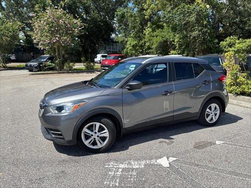 2019 Nissan Kicks S