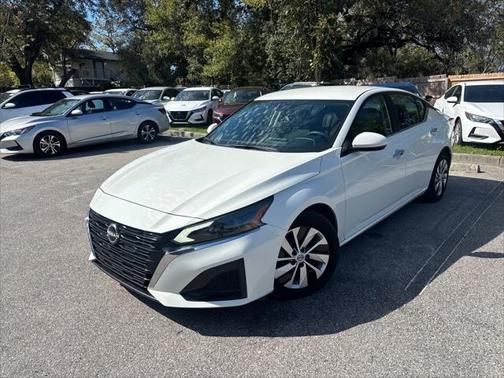 2023 Nissan Altima S FWD