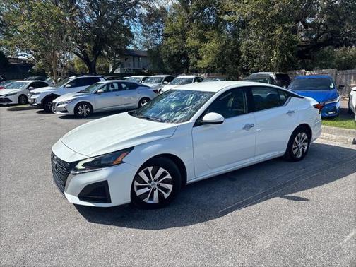 2023 Nissan Altima S FWD