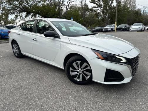 2024 Nissan Altima S FWD