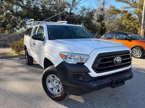 2022 Toyota Tacoma SR