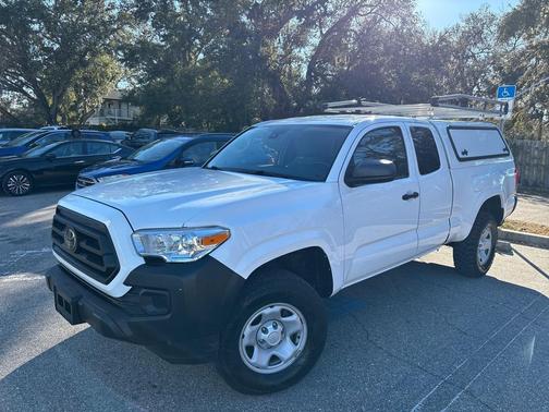2022 Toyota Tacoma SR