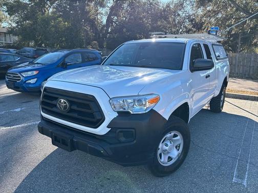 2022 Toyota Tacoma SR