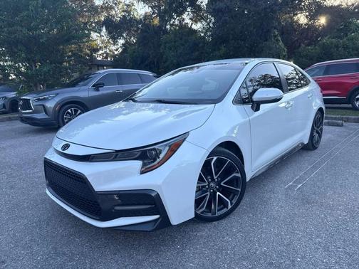 Wind Chill Pearl 2022 Toyota Corolla SE