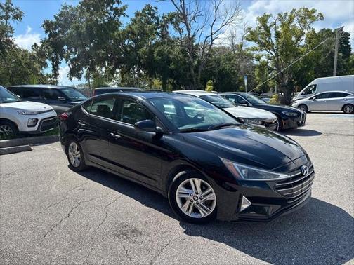 2019 Hyundai ELANTRA SEL