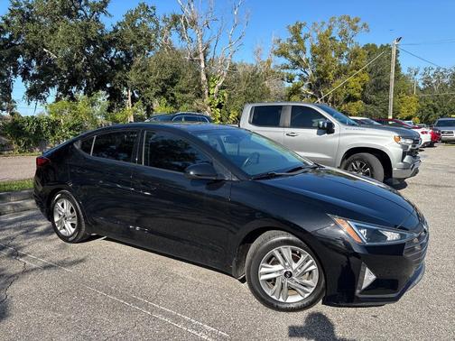 2020 Hyundai ELANTRA Value Edition