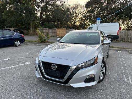 2022 Nissan Altima S FWD