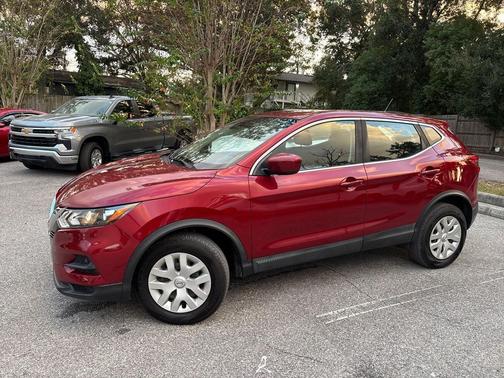 2020 Nissan Rogue Sport S