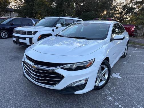 2023 Chevrolet Malibu FWD 1LT