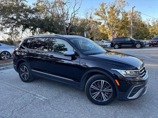 2024 Volkswagen Tiguan 2.0T Wolfsburg Edition