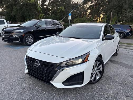 2024 Nissan Altima S FWD