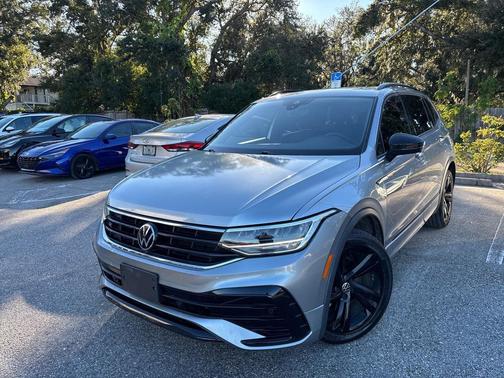 2023 Volkswagen Tiguan 2.0T SE R-Line Black