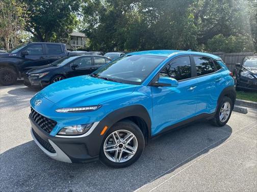 2022 Hyundai KONA SE