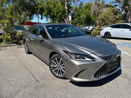 2021 Lexus ES 250 Base