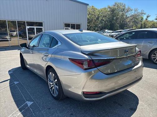 2021 Lexus ES 250 Base