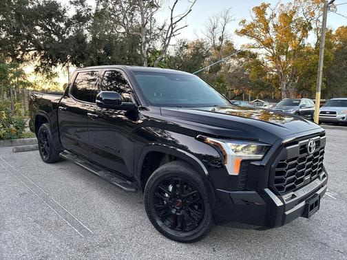 2023 Toyota Tundra SR5