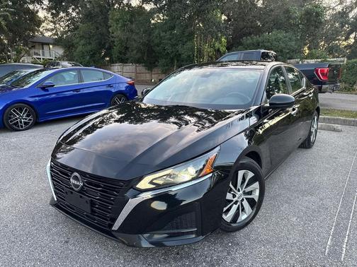 2023 Nissan Altima S FWD