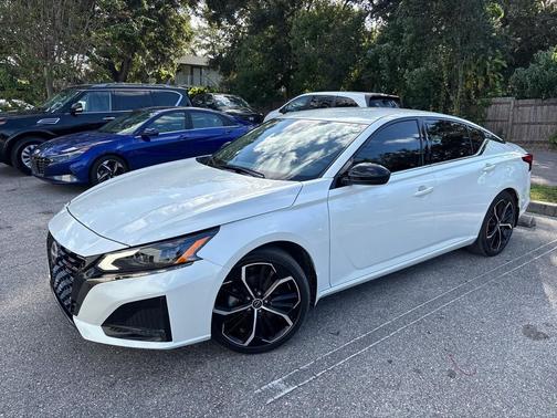 2024 Nissan Altima SR FWD