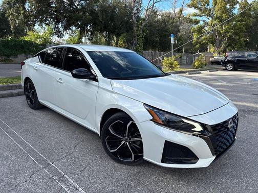 2024 Nissan Altima SR FWD