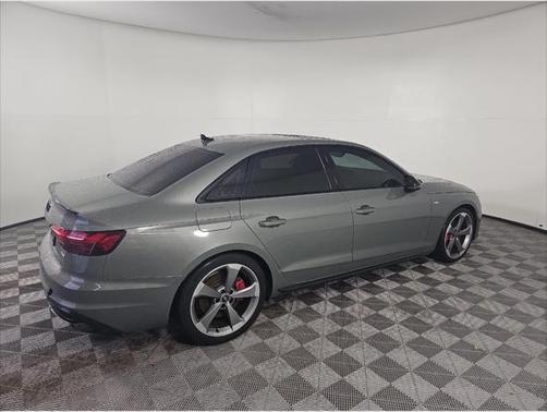 2023 Audi A4 45 S line Premium Plus