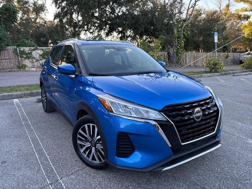2022 Nissan Kicks SV