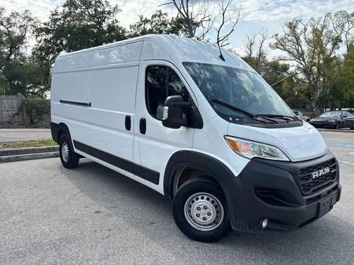 Bright White Clearcoat 2026 RAM ProMaster 2500 Tradesman