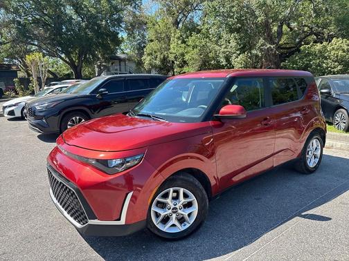 2023 Kia Soul LX