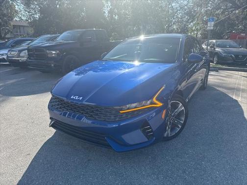 2022 Kia K5 EX