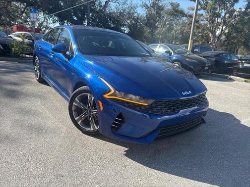 2022 Kia K5 EX